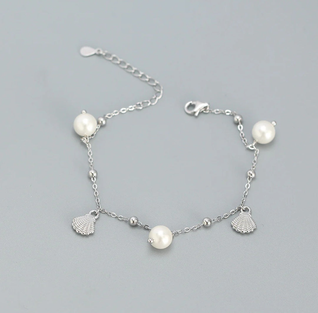 Pearl and Sea Shell Bracelet