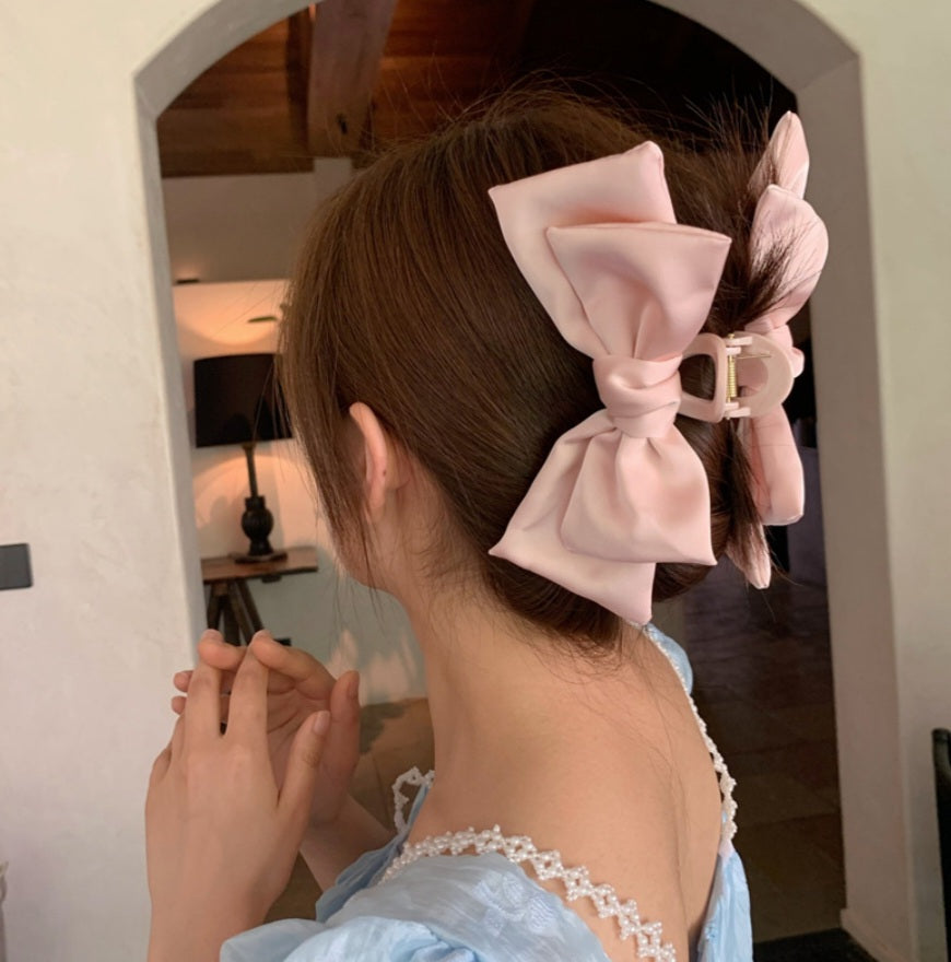 Beautiful Bowknot Claw Clips