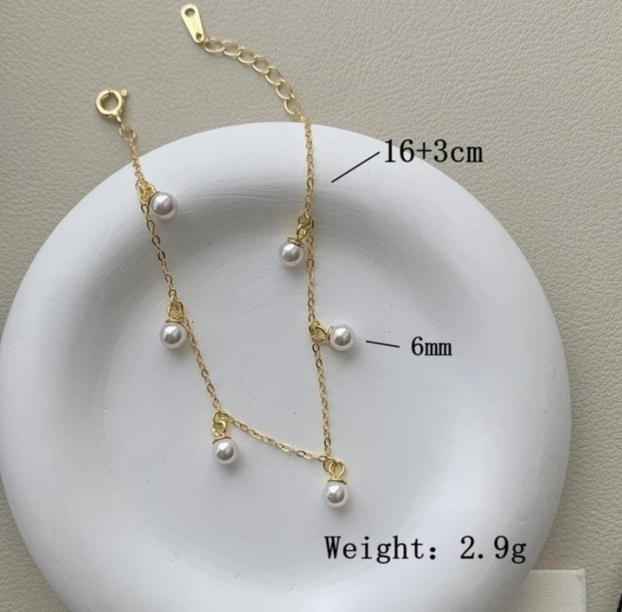 Pearl Necklace & Bracelet